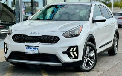 Used 2022 Kia Niro LXS