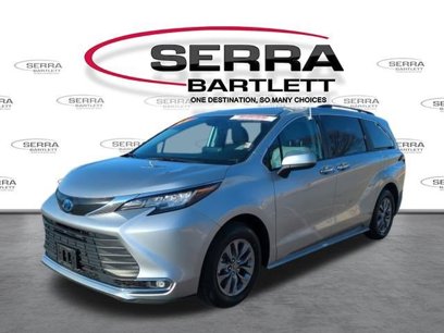 Used 2023 Toyota Sienna XLE
