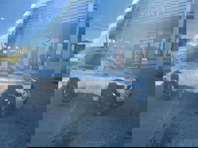 New 2025 Nissan Rogue SV w/ SV Premium Package