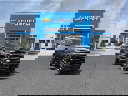 New 2025 Chevrolet Traverse LT w/ Sun and Wheel Package