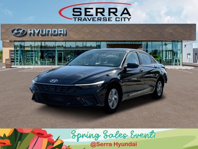 New 2025 Hyundai Elantra SE