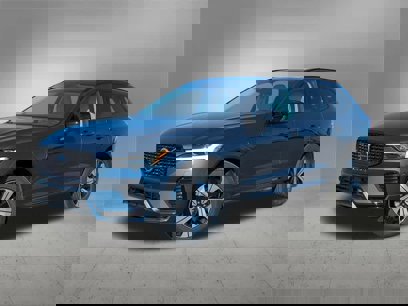 New 2025 Volvo XC60 T8 Core w/ Protection Package Premier