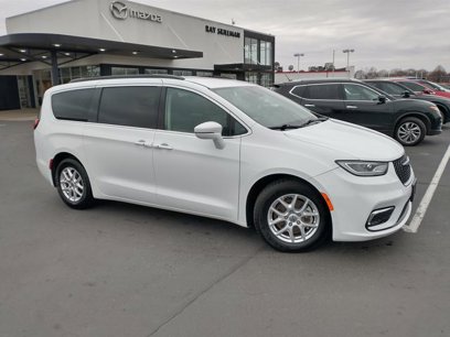 Used 2022 Chrysler Pacifica Touring-L