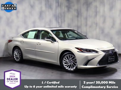 Certified 2019 Lexus ES 300h w/ Luxury Package