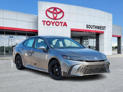 New 2025 Toyota Camry SE w/ Convenience Package