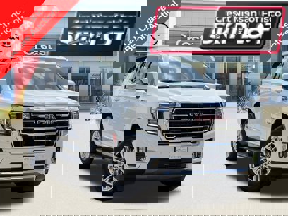 Used 2024 GMC Yukon SLT