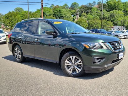 Used 2020 Nissan Pathfinder SV