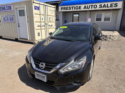 Used 2016 Nissan Altima 3.5 SL w/ 3.5 Technology Package