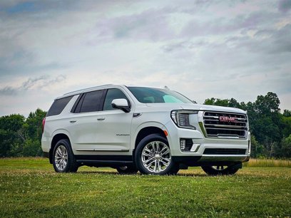 Used 2022 GMC Yukon SLT w/ SLT Premium Package