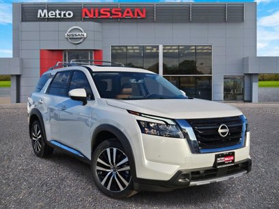 New 2025 Nissan Pathfinder Platinum