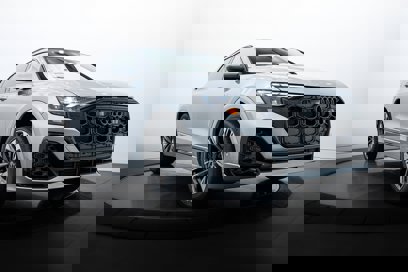 New 2025 Audi Q8 Premium Plus