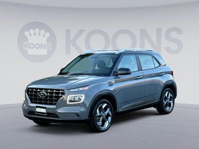 Certified 2022 Hyundai Venue Limited