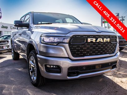 New 2025 RAM 1500 4x4 Crew Cab