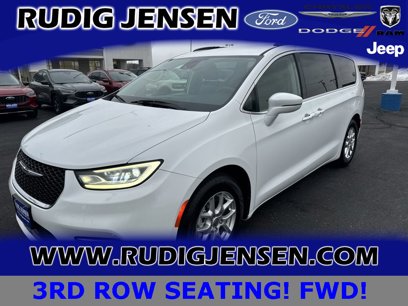 Used 2022 Chrysler Pacifica Touring-L