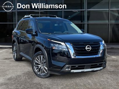 New 2025 Nissan Pathfinder SL w/ SL Premium Package