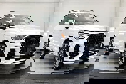 Certified 2023 Audi Q3 2.0T Premium w/ Black Optic Sport Package