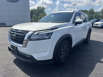 Used 2022 Nissan Pathfinder SV