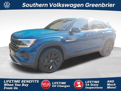 New 2025 Volkswagen Atlas Cross Sport SE w/ Panoramic Sunroof Package