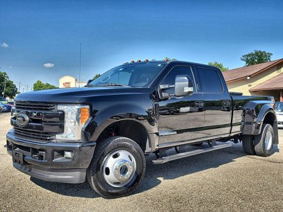 Used 2017 Ford F350 Lariat w/ Lariat Ultimate Package