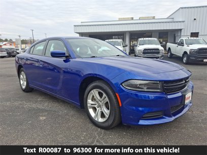 Used 2022 Dodge Charger SXT w/ Leather Interior Group