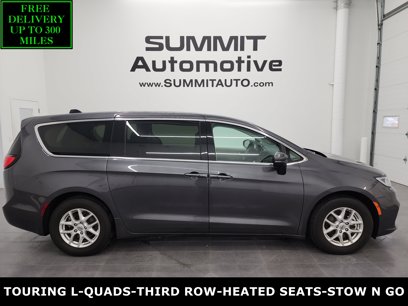Used 2023 Chrysler Pacifica Touring-L