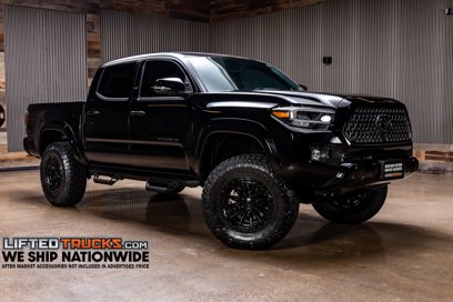 Used 2023 Toyota Tacoma Limited w/ Nightshade Package