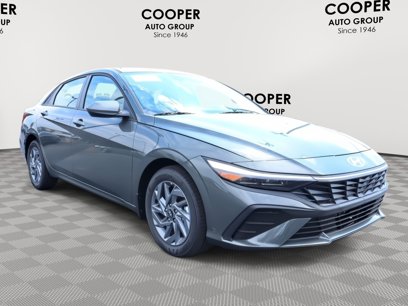 New 2025 Hyundai Elantra Blue