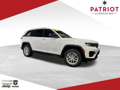 New 2025 Jeep Grand Cherokee Laredo X w/ Trailer Tow Package