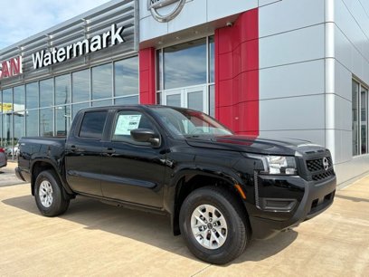 New 2025 Nissan Frontier S
