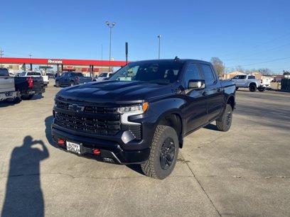 New 2024 Chevrolet Silverado 1500 LT Trail Boss w/ Convenience Package II