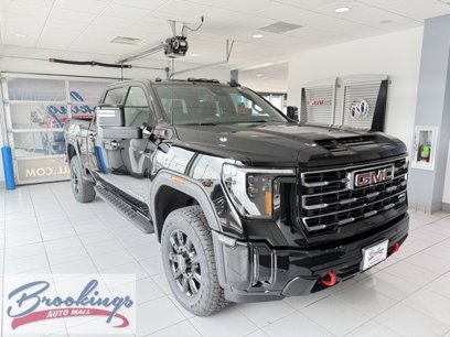 New 2025 GMC Sierra 2500 AT4 w/ AT4 Premium Plus Package