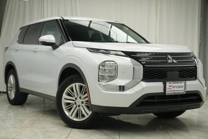 Used 2022 Mitsubishi Outlander ES
