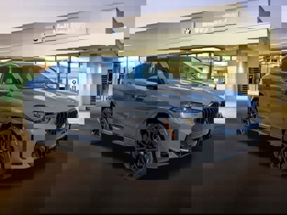 New 2026 BMW X6 xDrive40i w/ Executive Package