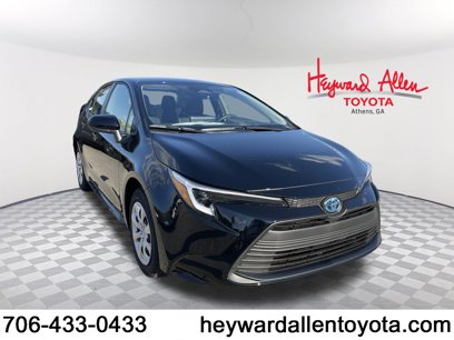 New 2025 Toyota Corolla LE
