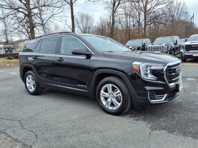 Used 2022 GMC Terrain SLE w/ Driver Convenience Package