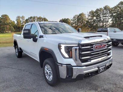 New 2025 GMC Sierra 2500 SLE w/ SLE Value Package;