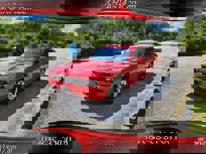 Used 2014 Dodge Challenger SXT