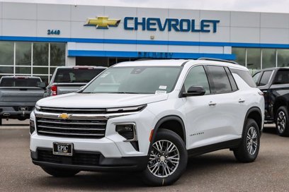 New 2025 Chevrolet Traverse LT