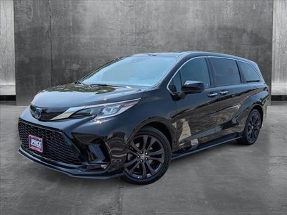 Used 2021 Toyota Sienna XSE