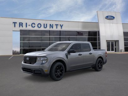 New 2025 Ford Maverick XLT w/ Black Appearance Package