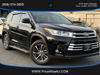Used 2017 Toyota Highlander XLE