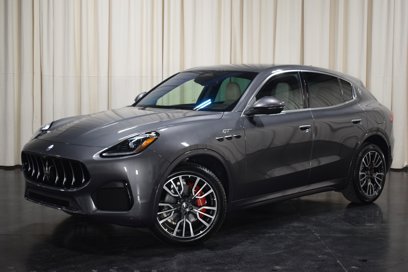 New 2024 Maserati Grecale GT
