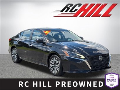 Used 2023 Nissan Altima 2.5 SV