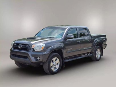 Used 2013 Toyota Tacoma 4x4 Double Cab w/ TRD Sport Pkg