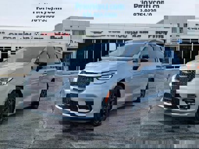 Certified 2023 Chrysler Pacifica Limited w/ S Appearance Package