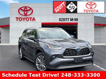 Used 2023 Toyota Highlander Platinum