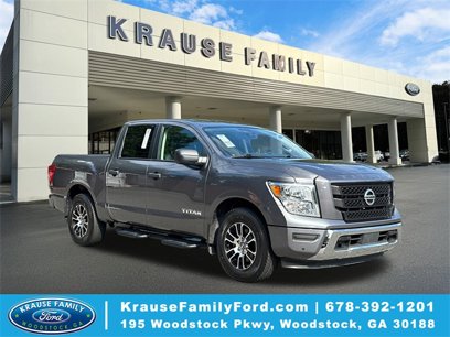 Used 2022 Nissan Titan SV w/ SV Convenience Package