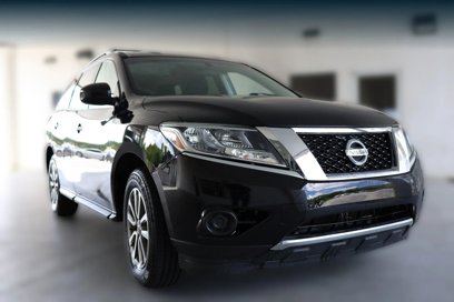 Used 2014 Nissan Pathfinder SV