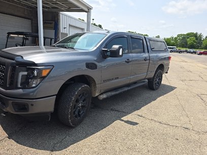 Used 2019 Nissan Titan SL w/ Midnight Edition