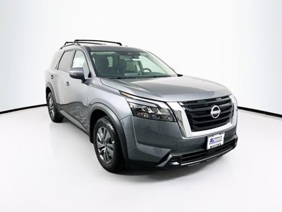 New 2025 Nissan Pathfinder SV